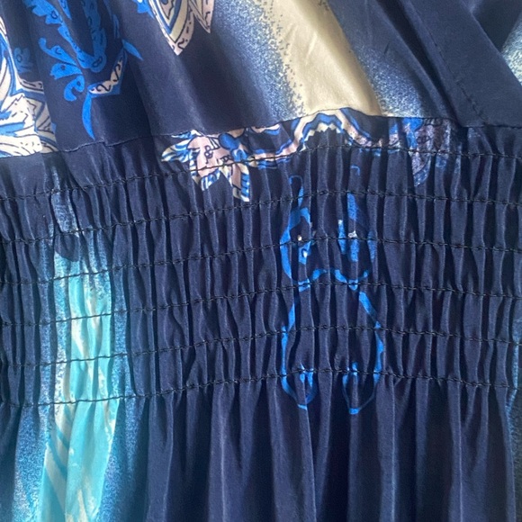 Seven Islands Blue Print V-Neck Maxi Dress. Size Small - Picture 7 of 8